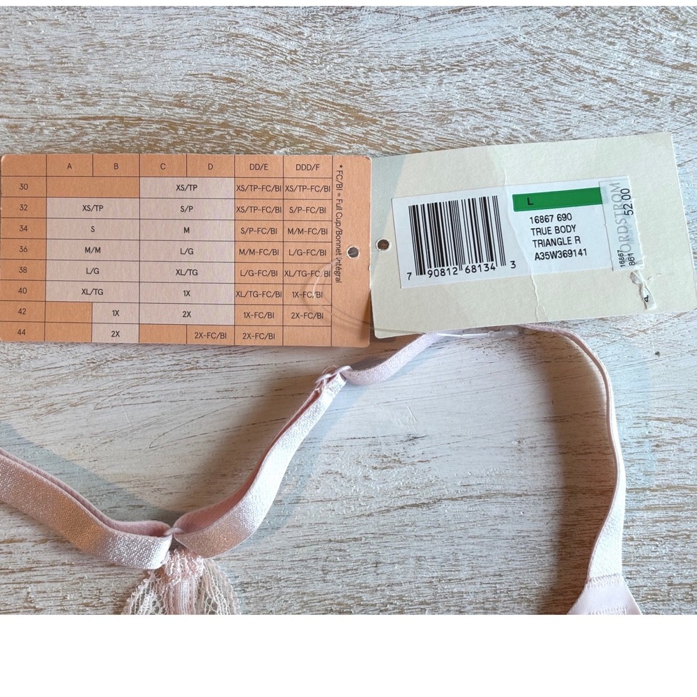 True & Co Size L True Body Lace Racerback Triangle Bra Womens Pale Pink - Picture 3 of 5